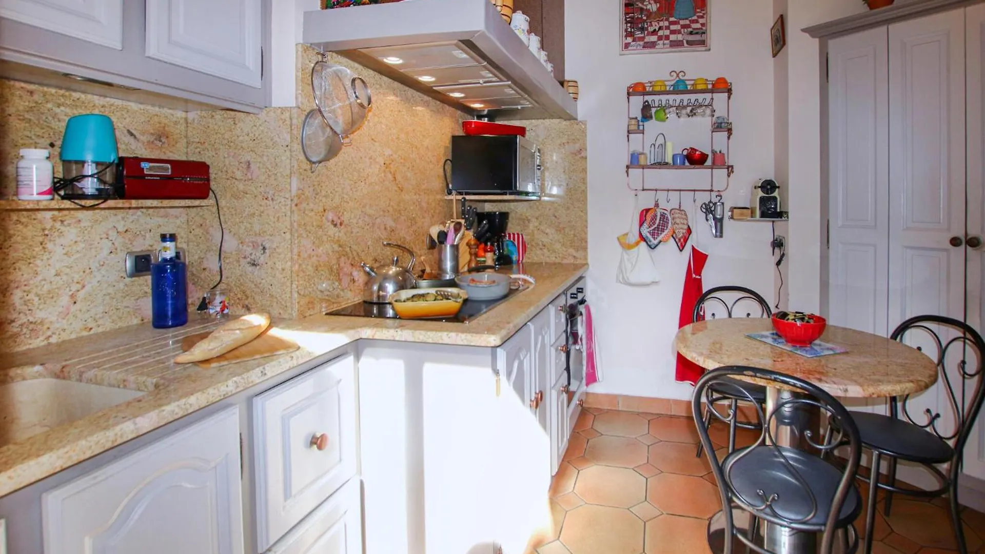 Beautiful Home In Saulce Sur Rhone 0*, Saulce-sur-Rhone France