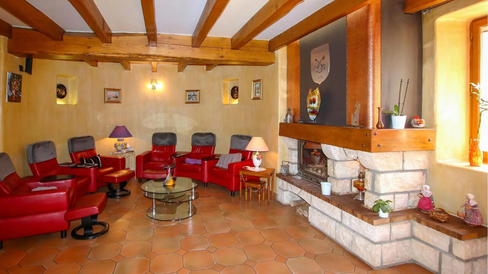 Beautiful Home In Saulce Sur Rhone France