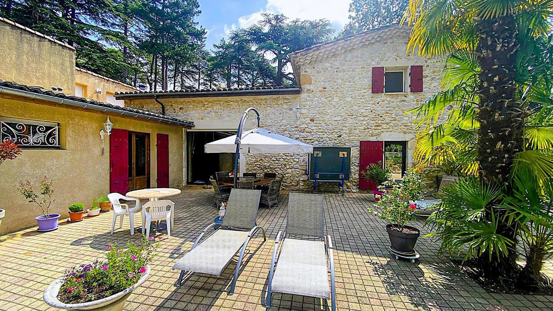 Beautiful Home In Saulce Sur Rhone Saulce-sur-Rhone