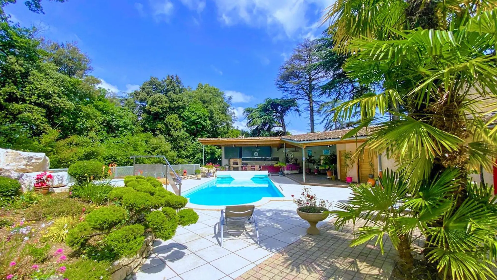 Beautiful Home In Saulce Sur Rhone